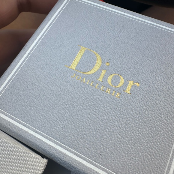 Dior ring on 14k gold and 0.1c diamond - Picture 4 of 6